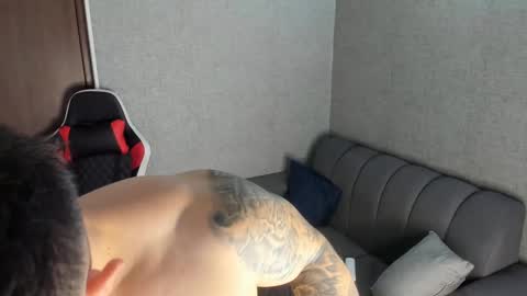 ricardogonzalez666 online show from January 2025 09:04:02 PM