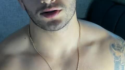 ricardogonzalez666 online show from February 2025 02:36:02 AM