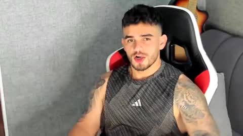 ricardogonzalez666 online show from November 2025 06:41:04 PM