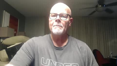 rich32937 online show from April 2026 10:49:02 AM