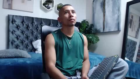 richar_voller online show from November 2025 11:22:01 AM