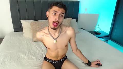 Richard online show from January 2025 03:01:01 AM