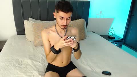 Richard online show from January 2025 05:42:02 AM