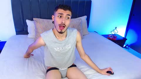 Richard online show from February 2025 12:32:01 AM