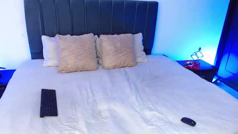 Richard online show from March 2025 02:37:02 AM