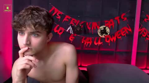 Richard online show from October 2025 03:36:02 PM