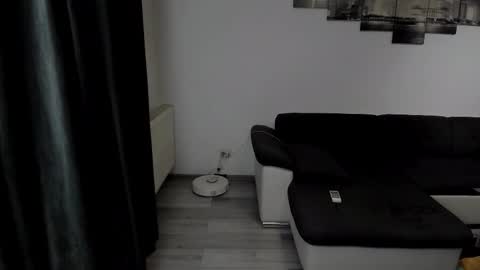 RichardDarell online show from October 2025 04:43:01 AM