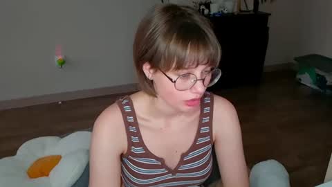 Snapshot of richardlundsten chatting on June 2026 03:38:02 PM Luna online show from June 2026 03:38:02 PM