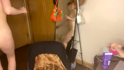 Snapshot of richhousewives chatting on December 2024 07:18:01 AM Amber online show from December 2024 07:18:01 AM