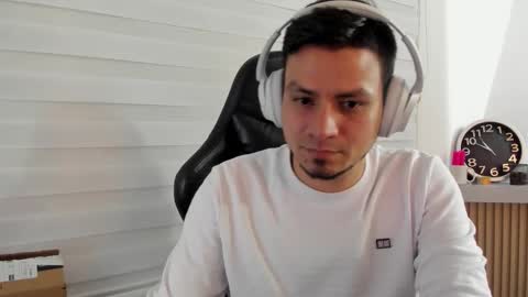  Rick Diesel  online show from November 2025 03:49:02 AM