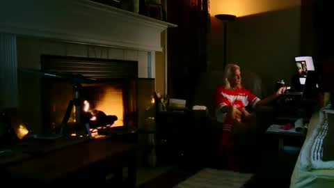 Snapshot of ricks4fun chatting on January 2026 05:45:01 AM PINK HOLE TWINK online show from January 2026 05:45:01 AM