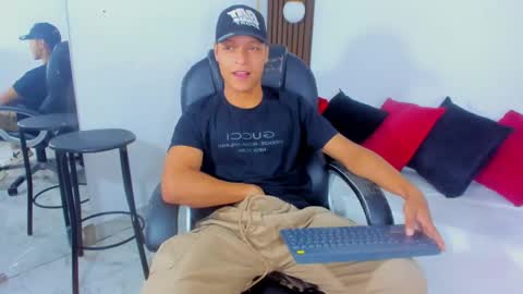 Ricky  online show from February 2025 07:42:02 PM