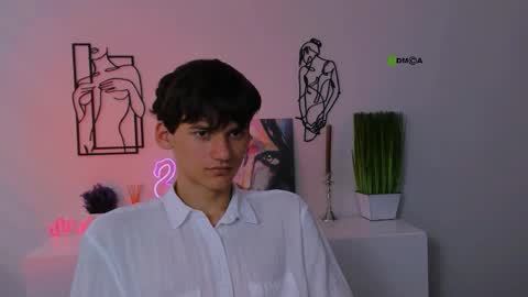 Rico online show from October 2025 08:33:02 AM