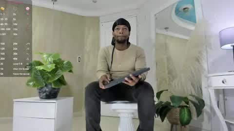 Snapshot of ricobrown777 chatting on May 2026 03:47:02 AM RicoBrowm online show from May 2026 03:47:02 AM