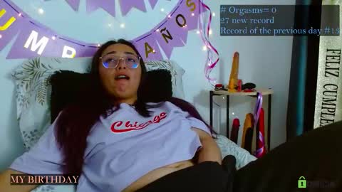 Candy online show from November 2025 11:30:01 PM