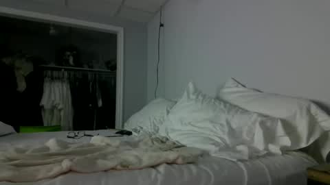 Snapshot of ricochet575 chatting on March 2026 03:05:02 PM ricochet575 online show from March 2026 03:05:02 PM