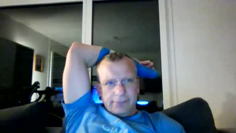 Snapshot of ricogumpi chatting on May 2026 07:08:01 PM ricogumpi online show from May 2026 07:08:01 PM