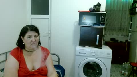 Snapshot of ridemerafsuzana chatting on December 2024 03:21:01 PM Ridemeraf online show from December 2024 03:21:01 PM