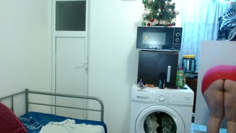 Snapshot of ridemerafsuzana chatting on December 2024 08:08:01 PM Ridemeraf online show from December 2024 08:08:01 PM