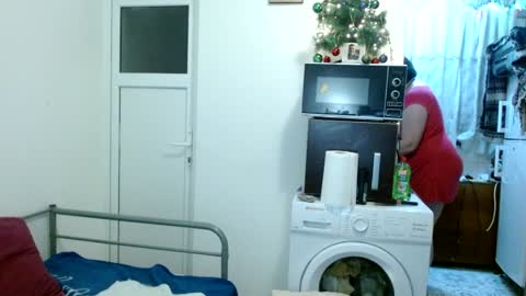 Snapshot of ridemerafsuzana chatting on December 2024 03:09:02 PM Ridemeraf online show from December 2024 03:09:02 PM