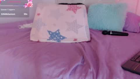 ri ri online show from January 2025 05:44:02 AM