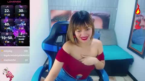 Snapshot of rihana_milan chatting on March 2025 03:59:01 PM RIHANA online show from March 2025 03:59:01 PM