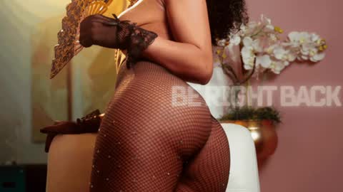 Sara online show from December 2024 10:03:01 AM