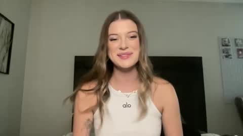 riley depp online show from December 2025 10:19:01 PM