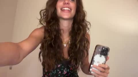 Riley online show from April 2026 12:11:02 AM