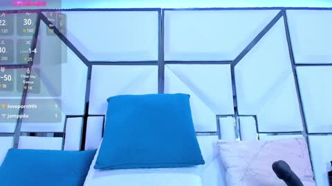 Riley online show from January 2025 03:04:01 PM