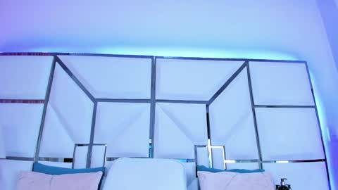 Riley online show from February 2025 12:05:02 PM