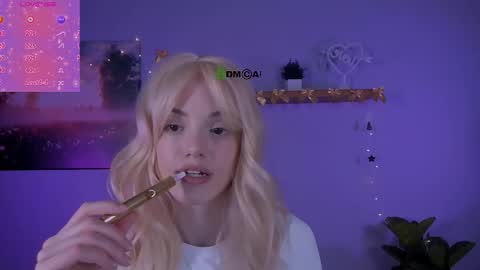 Rina online show from December 2025 08:05:02 PM