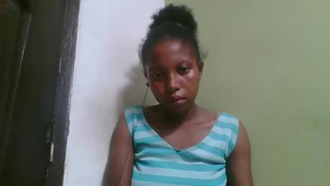 Snapshot of rinah654271 chatting on February 2026 03:28:02 PM rinah654271 online show from February 2026 03:28:02 PM