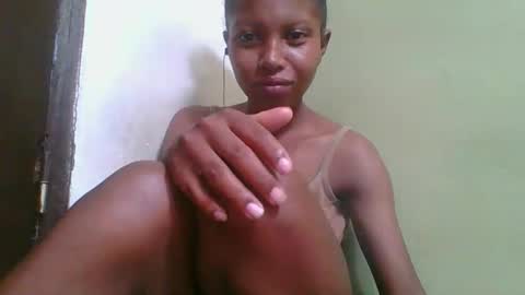 Snapshot of rinah654271 chatting on February 2026 04:53:02 AM rinah654271 online show from February 2026 04:53:02 AM