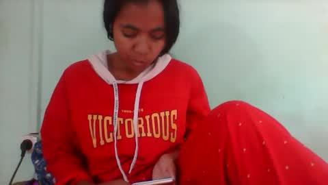 rinah856024 online show from October 2025 05:57:02 PM