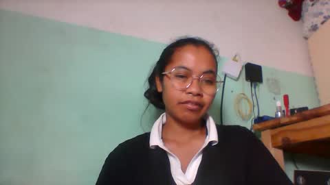 Snapshot of rinah856024 chatting on May 2026 07:22:02 PM rinah856024 online show from May 2026 07:22:02 PM