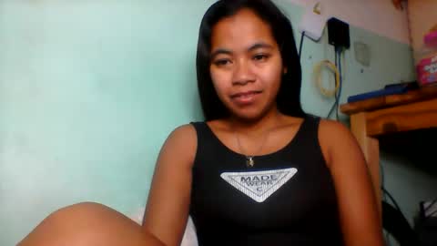 Snapshot of rinah856024 chatting on June 2026 04:24:01 AM rinah856024 online show from June 2026 04:24:01 AM