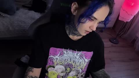   DianaBrite            fansl y online show from January 2025 12:00:01 PM