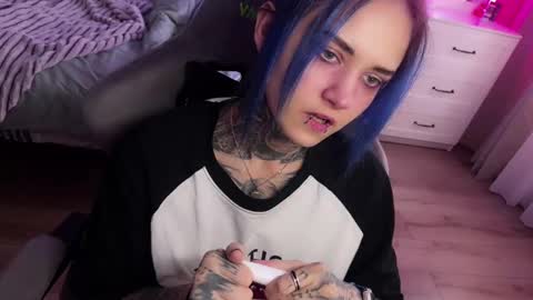   DianaBrite            fansl y online show from March 2025 01:25:02 PM