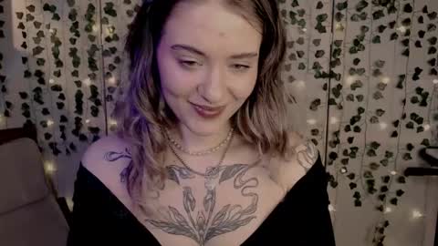 risha_laass online show from January 2025 06:32:02 PM