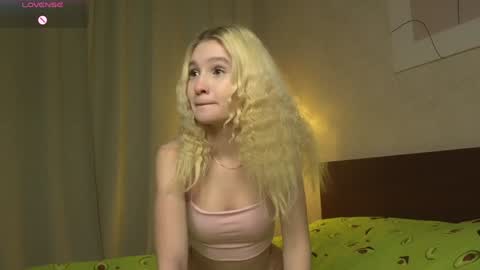 Flora online show from January 2025 11:24:01 PM