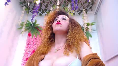 Risitos De Oro online show from May 2026 12:40:02 AM