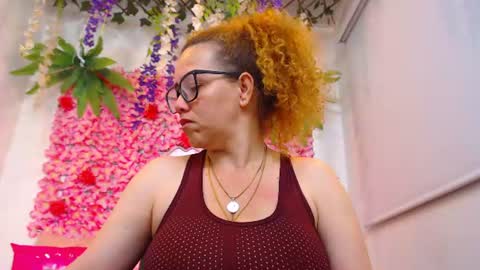 Risitos De Oro online show from June 2026 10:38:02 AM