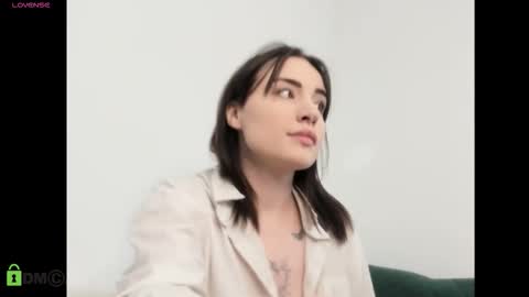 Ritka Cherry online show from November 2025 07:10:01 AM