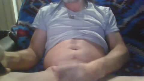 Snapshot of riverbend44 chatting on December 2024 02:09:01 AM riverbend44 online show from December 2024 02:09:01 AM