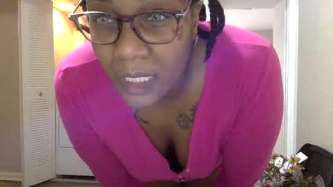 River Saint online show from January 2025 02:37:01 PM