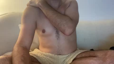 rlggggn42 online show from October 2025 10:32:02 PM