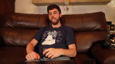 Ryan aka KeylimeRy online show from September 2025 07:07:01 AM