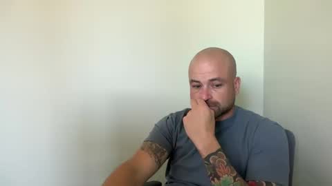 roadking1122 online show from October 2025 05:12:02 PM