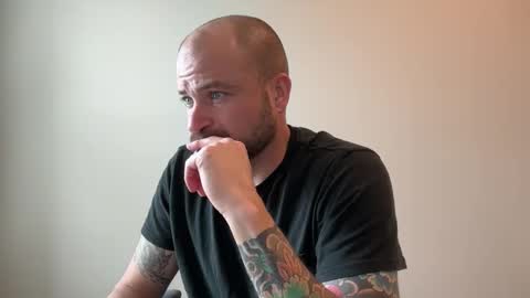 roadking1122 online show from December 2025 05:21:02 PM